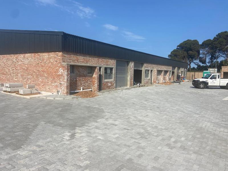 To Let commercial Property for Rent in Walmer Eastern Cape